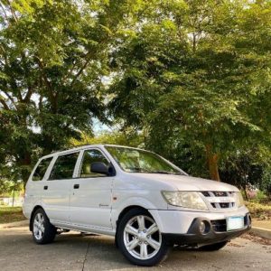 Isuzu Crosswind thumbnail