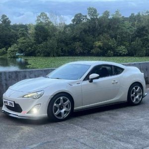 Toyota GR86 thumbnail