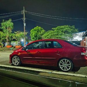 Red mica Toyota Vios thumbnail