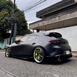 Car gallery image 3