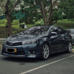 Car gallery image 1