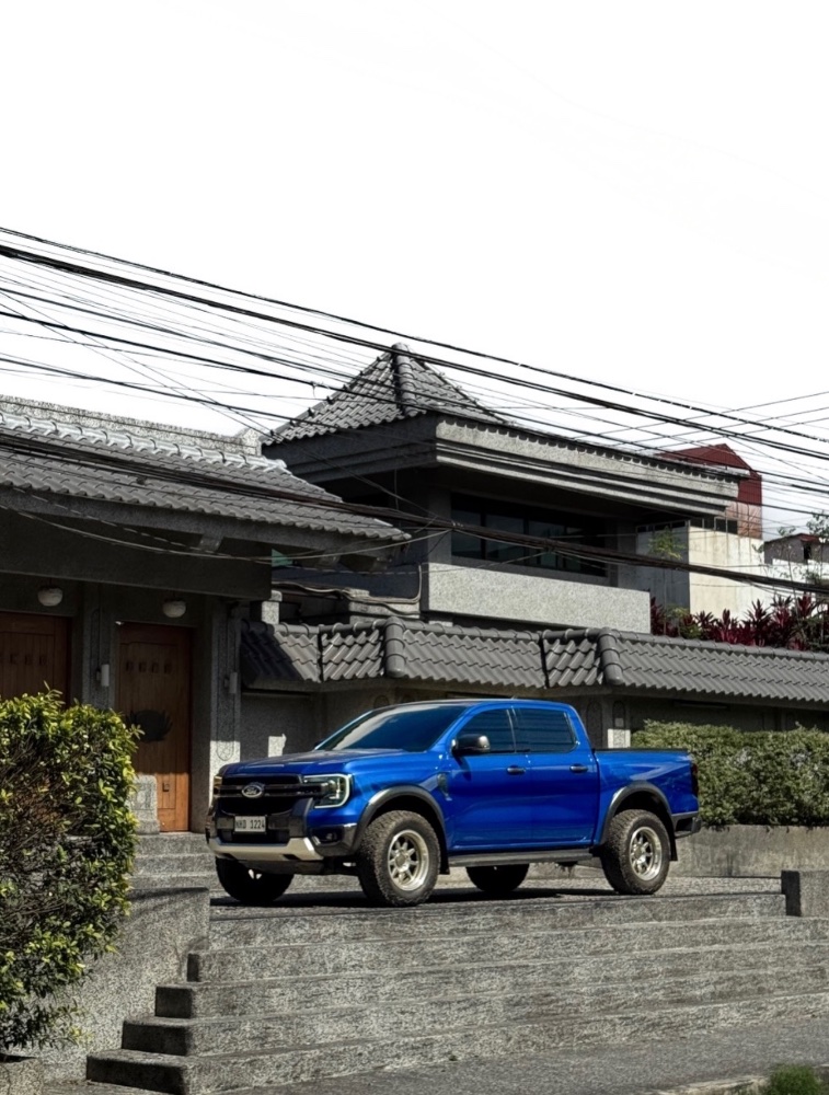 Bolt Ford Ranger thumbnail