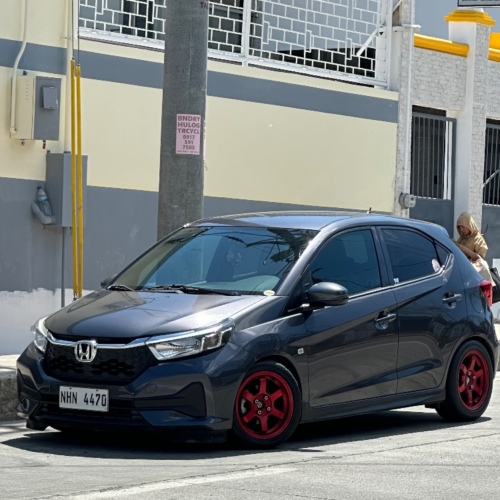 No redflags only red wheels Honda Brio thumbnail