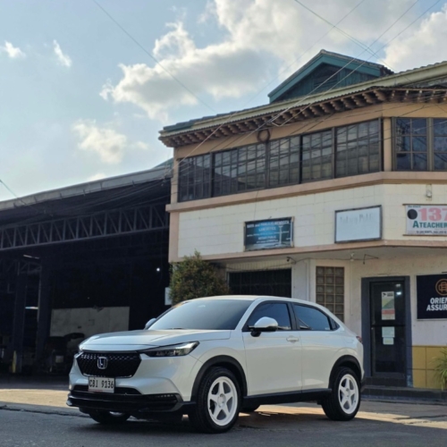 HR-V RebReb (White on white) Honda HR-V thumbnail