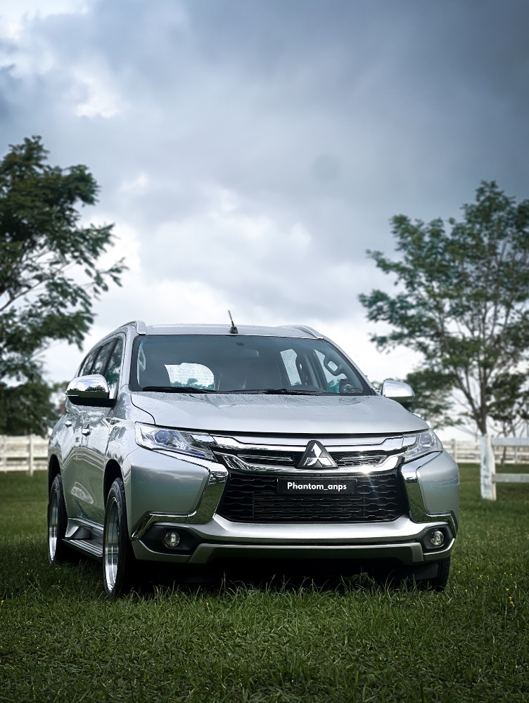 Phantom Mitsubishi Montero Sport thumbnail