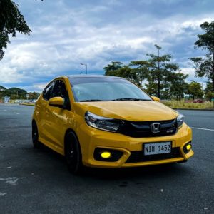 Kiiro Honda Brio thumbnail