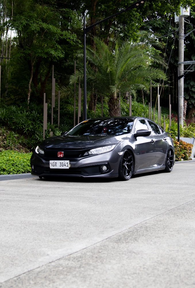 Moon – Honda Civic FC Honda Civic thumbnail