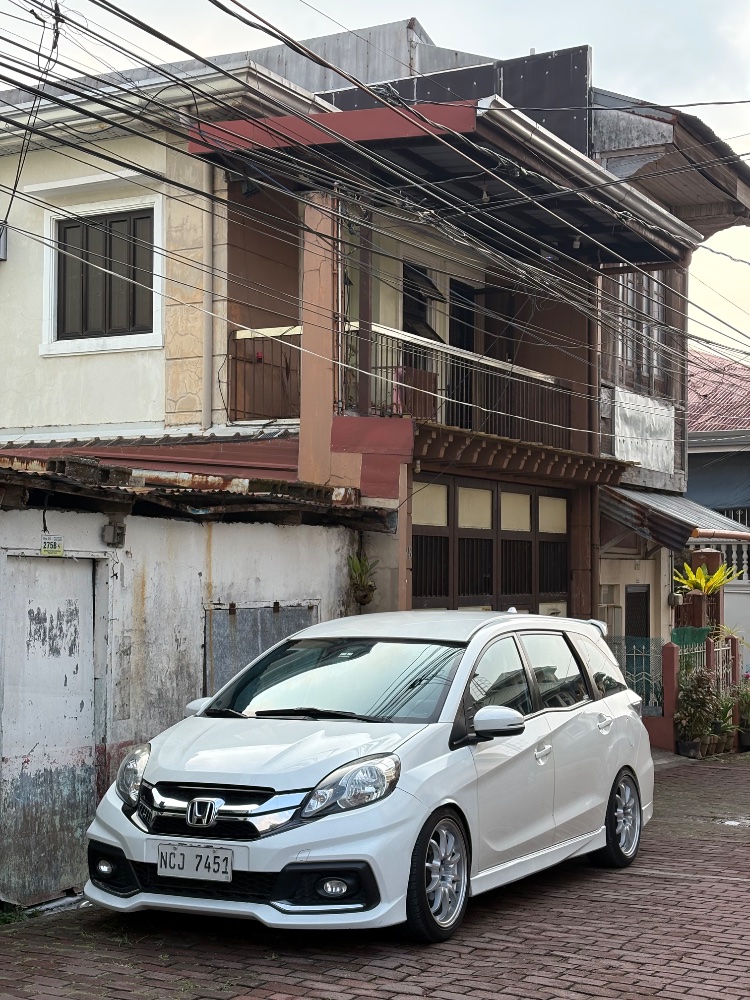 barskie.dd4 Honda Mobilio thumbnail