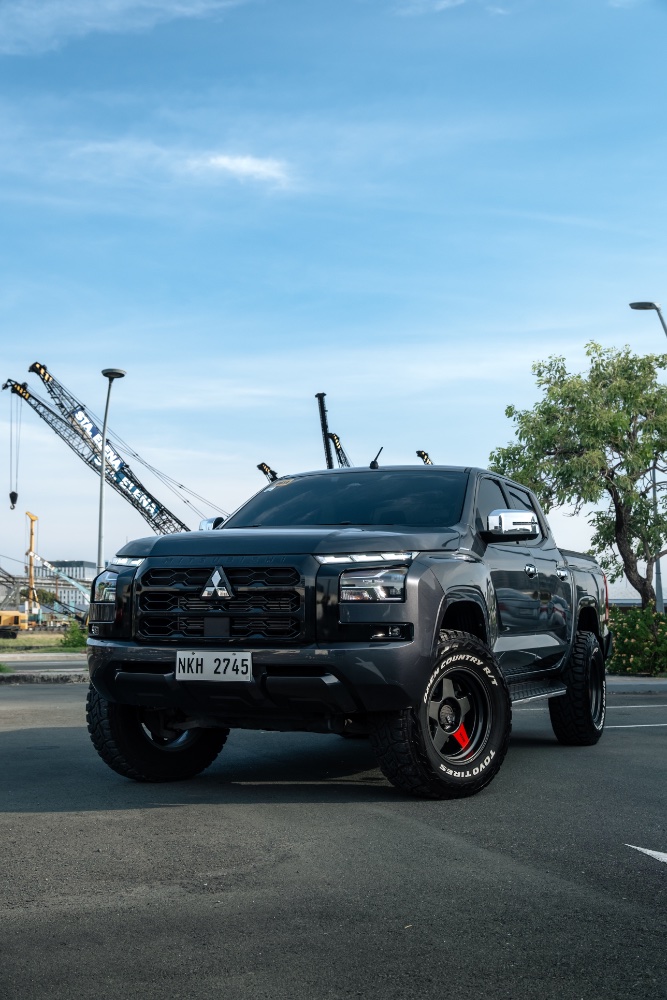 Mitsubishi Triton thumbnail