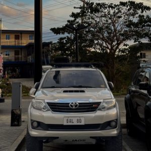 Toyota Fortuner thumbnail