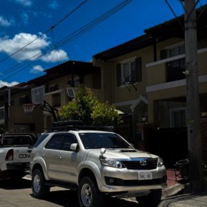 Toyota Fortuner thumbnail