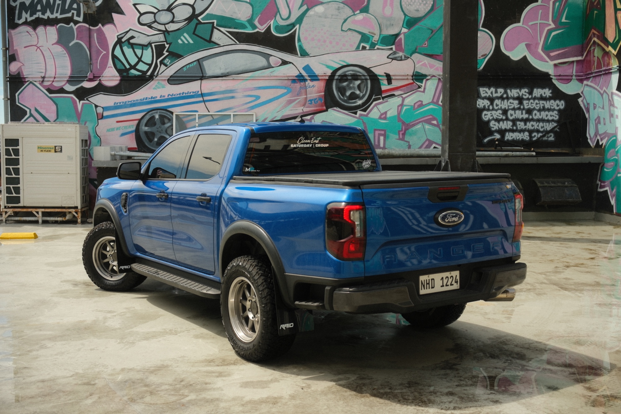 Bolt Ford Ranger thumbnail