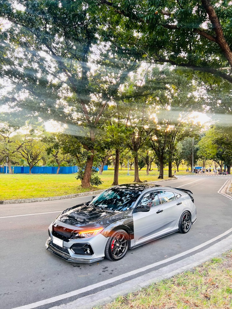 Daily Driver+ Honda Civic thumbnail