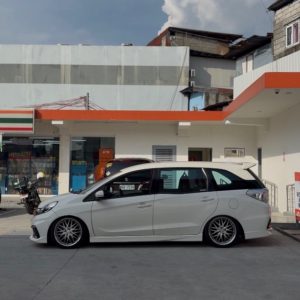 barskie.dd4 Honda Mobilio thumbnail