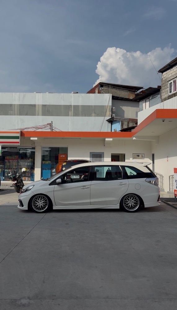 barskie.dd4 Honda Mobilio thumbnail