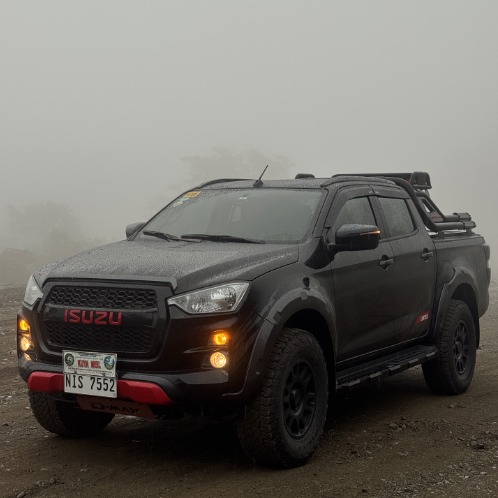 Max Isuzu D-Max thumbnail
