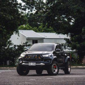 Choco Toyota Hilux thumbnail