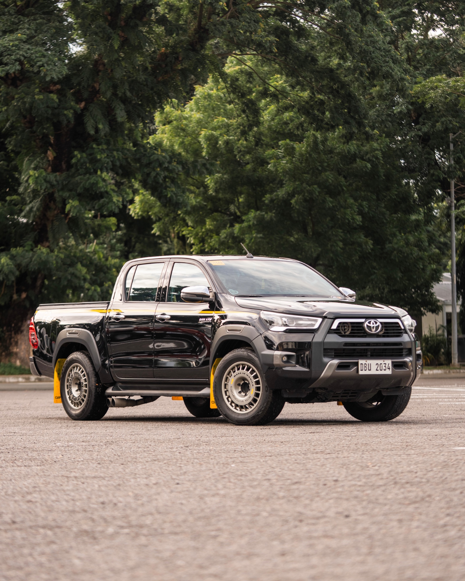 Rox Toyota Hilux thumbnail