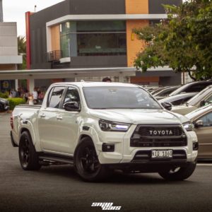 GRS.Teng Toyota Hilux thumbnail