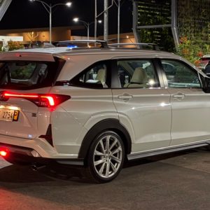 Veloz Toyota Veloz thumbnail