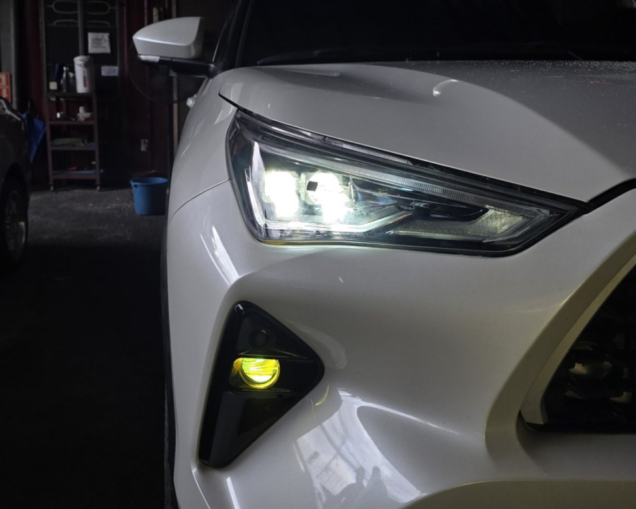 Retrofit headlight by The Retrofit Shop