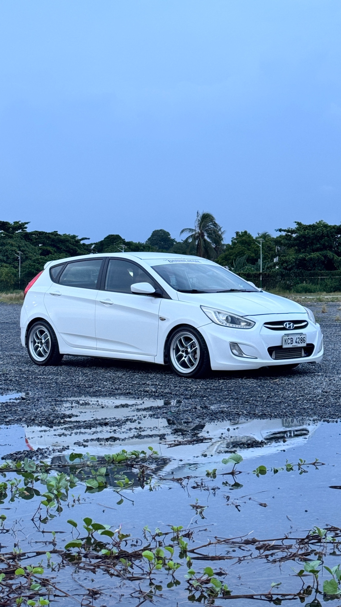 Accent Hatch CRDI Hyundai Accent thumbnail