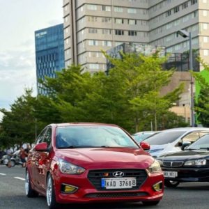 ELMO Hyundai Reina thumbnail