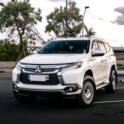 thatwhite_monty Mitsubishi Montero Sport thumbnail