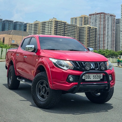 Mitsubishi Strada thumbnail