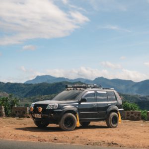kiiroitoreiru Nissan X-Trail thumbnail