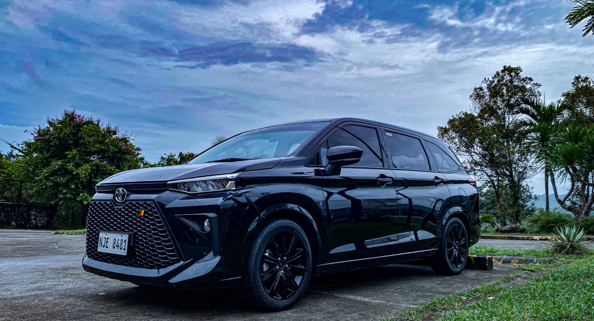 TSARK Toyota Avanza thumbnail