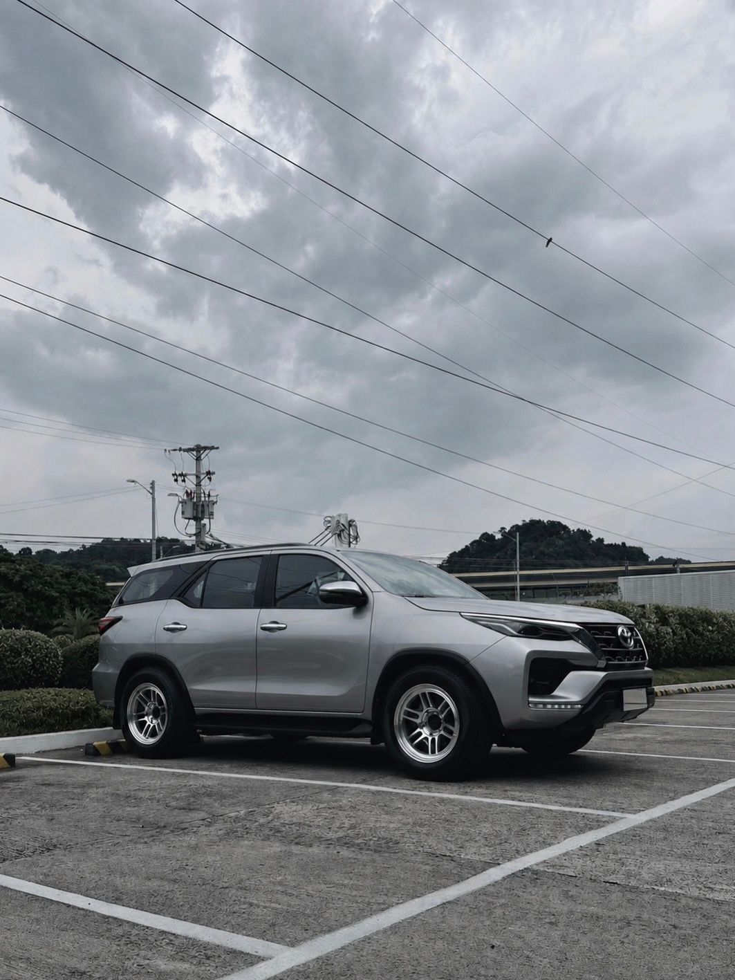 Toyota Fortuner thumbnail