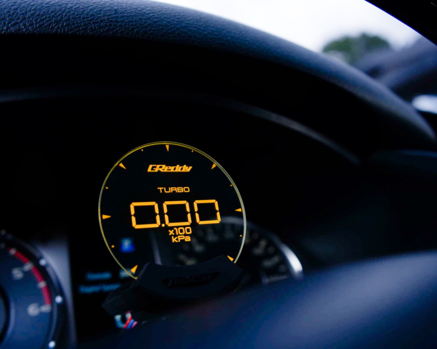Greddy Sirius Vision boost gauge