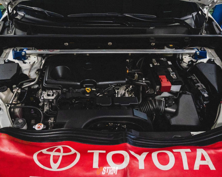Cusco front strut bar