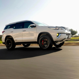 Akiko Toyota Fortuner thumbnail