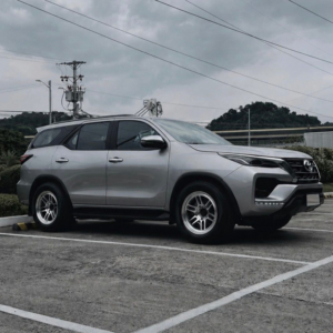 Toyota Fortuner thumbnail
