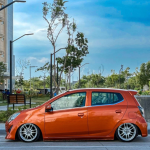 Kahel Toyota Wigo thumbnail